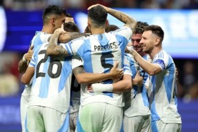 开云- 梅西在加拿大队比赛中回归赛场,败北引发热议是什么 